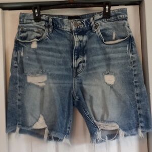 Lucky 90s Loose Short